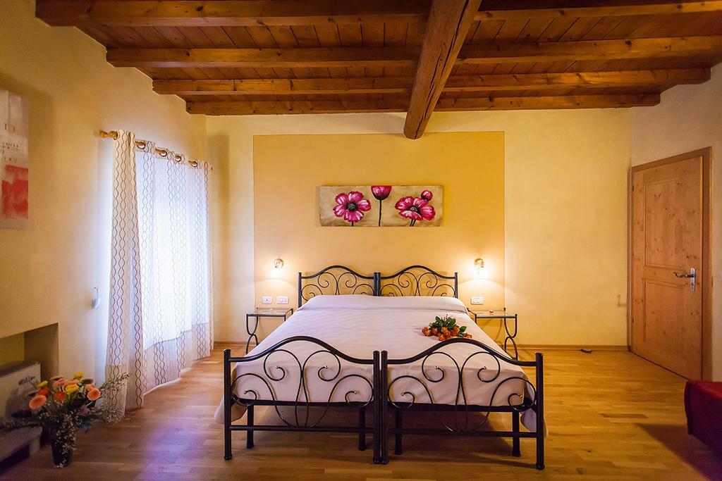 Hotel Alla Corte Dei Bicchi Cavriana Номер фото